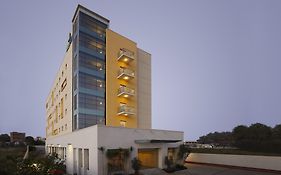 Holiday Inn Express Nashik Indira Nagar By Ihg